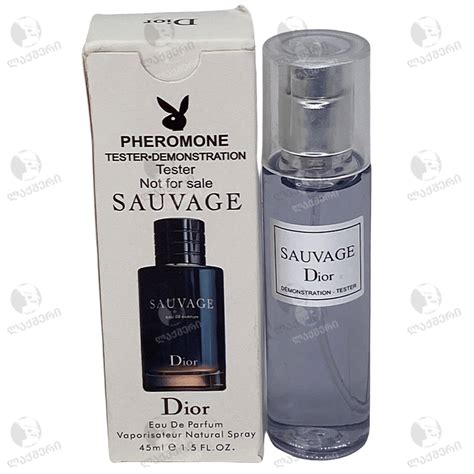 does dior sauvage have pheromones